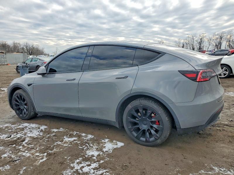 73450185 :رقم المزاد ، 5YJYGDEE8MF067530 vin ، 2021 Tesla Model Y مزاد بيع