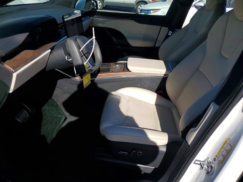 Продажа на аукционе авто 2022 Tesla Model X, vin: 7SAXCDE53NF363664, номер лота: 93851045