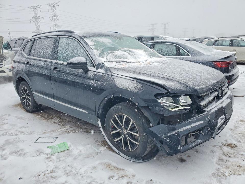 Продажа на аукционе авто 2021 Volkswagen Tiguan, vin: 3VV3B7AX9MM043302, номер лота: 74828775