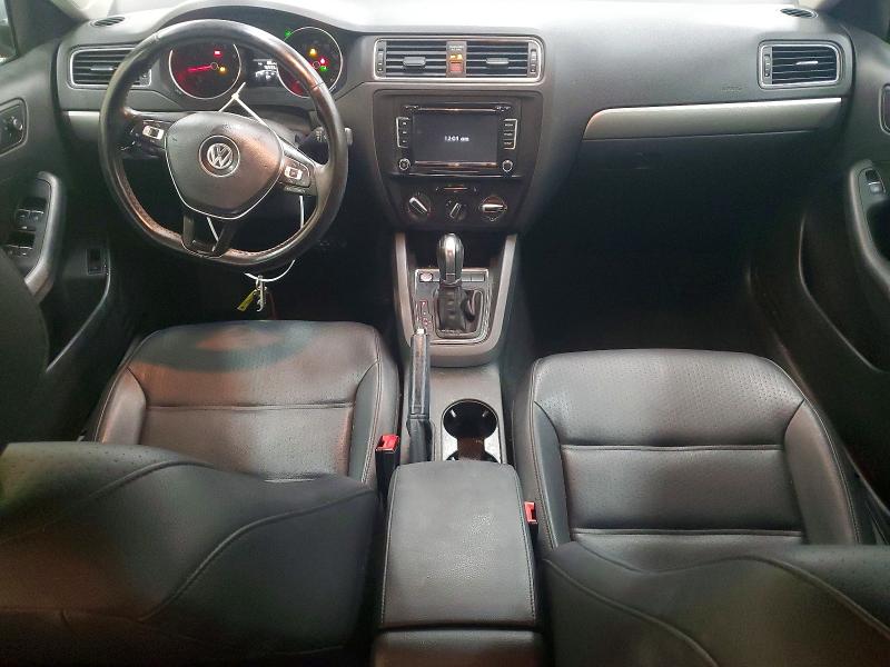 98413055 :رقم المزاد ، 3VWD07AJ0FM417803 vin ، 2015 Volkswagen Jetta مزاد بيع