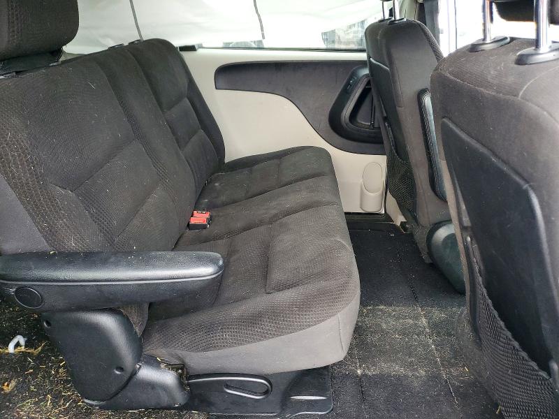 99526495 :رقم المزاد ، 2C4RDGBG6JR231975 vin ، 2018 Dodge Grand Caravan مزاد بيع