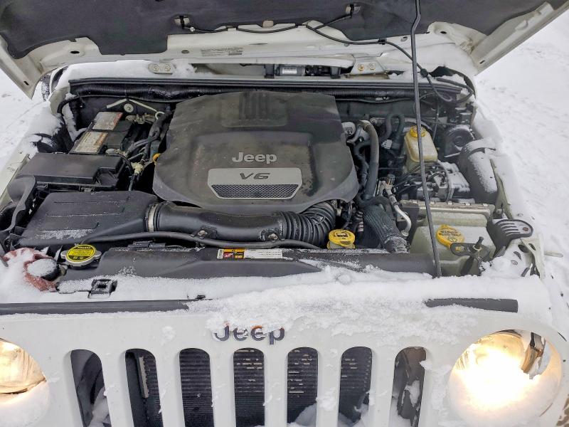 2014 Jeep Wrangler Unlimited მანქანა იყიდება აუქციონზე, vin: 1C4HJWEG5EL126269, აუქციონის ნომერი: 74468855