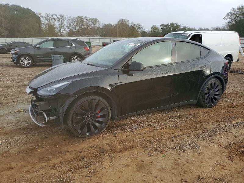 72117755 :رقم المزاد ، 7SAYGDEF7NF318714 vin ، 2022 Tesla Model Y مزاد بيع