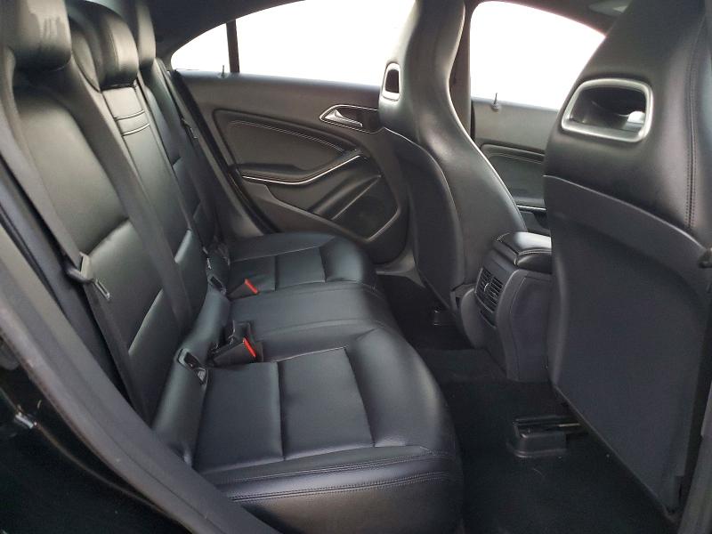 97984045 :رقم المزاد ، WDDSJ4EBXFN169094 vin ، 2015 Mercedes-benz Cla مزاد بيع