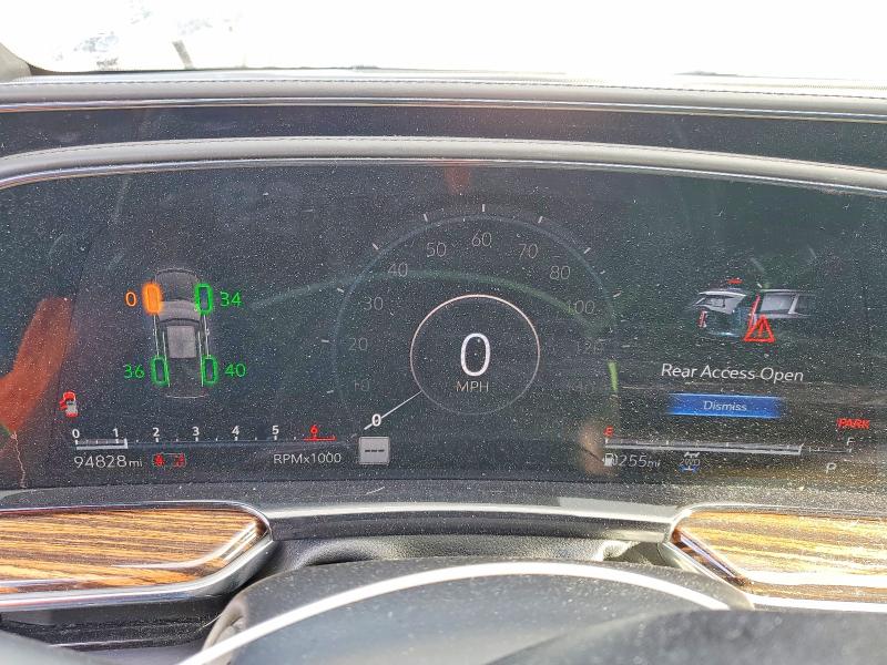 99032815 :رقم المزاد ، 1GYS4BKL8MR375730 vin ، 2021 Cadillac Escalade P مزاد بيع