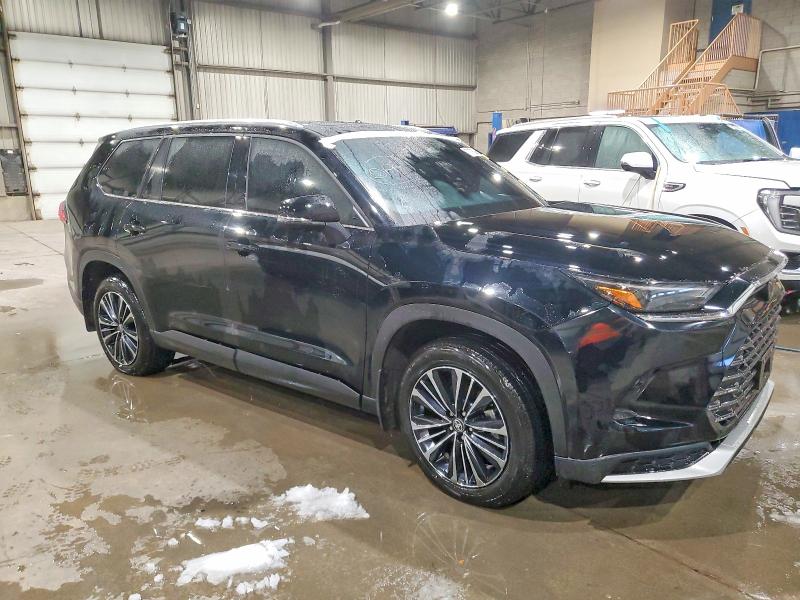 2024 Toyota Grand Highlander მანქანა იყიდება აუქციონზე, vin: 5TDADAB5XRS009001, აუქციონის ნომერი: 73078395