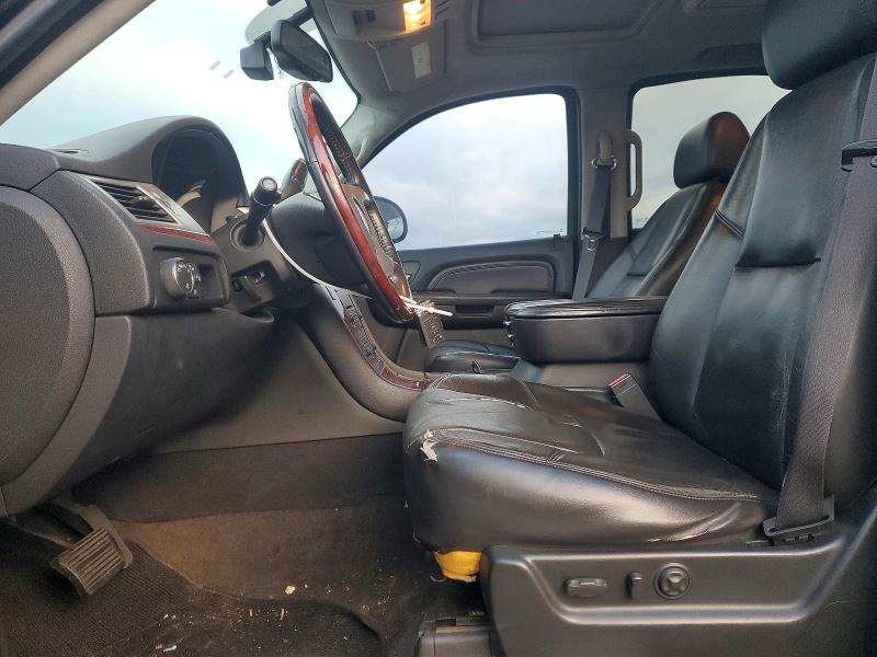 99057815 :رقم المزاد ، 1GYFK63808R225593 vin ، 2008 Cadillac Escalade مزاد بيع