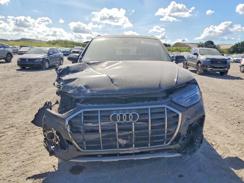 99594555 :رقم المزاد ، WA1BBAFY1P2126172 vin ، 2023 Audi Q5 مزاد بيع