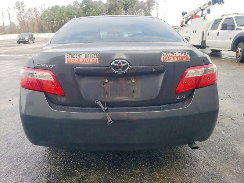 98581025 :رقم المزاد ، 4T1BE46K17U599712 vin ، 2007 Toyota Camry مزاد بيع