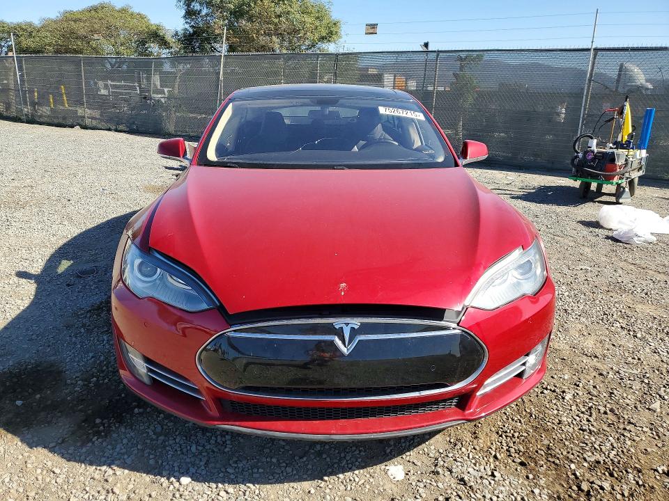 Продаж на аукціоні авто 2014 Tesla Model S, vin: 5YJSA1H13EFP48579, номер лоту: 75267215