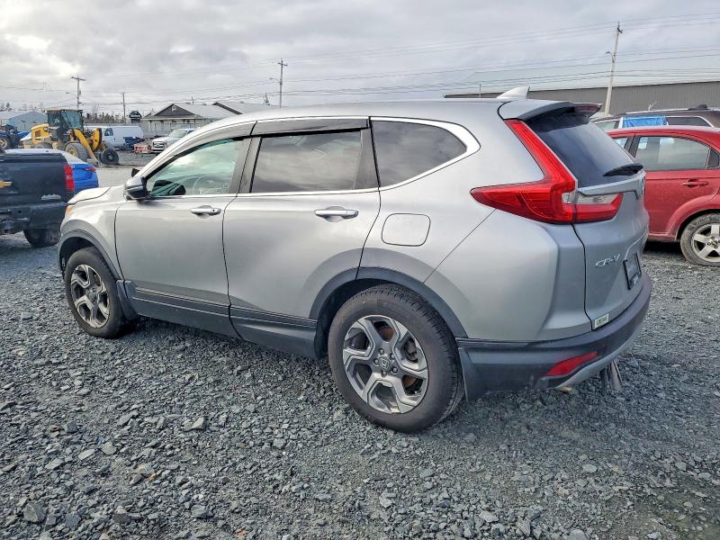 99068725 :رقم المزاد ، 2HKRW2H53JH115276 vin ، 2018 Honda Cr-v مزاد بيع