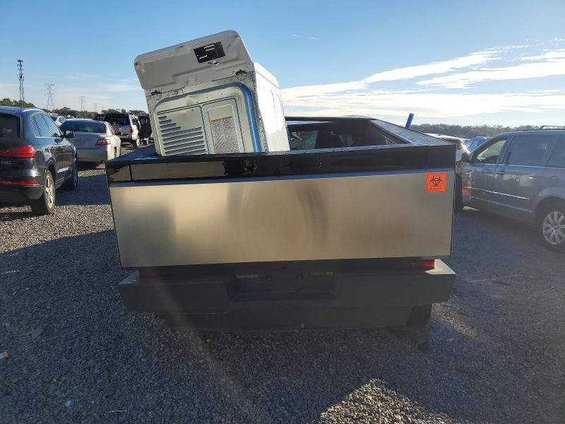 Продаж на аукціоні авто 2025 Tesla Cybertruck, vin: 7G2CEHEDXSA073156, номер лоту: 74708595