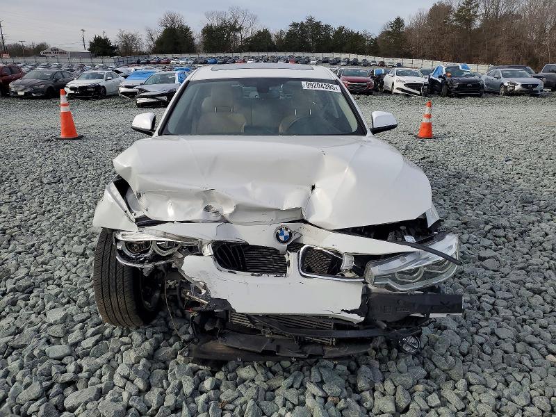Продаж на аукціоні авто 2018 Bmw 320, vin: WBA8E5G57JNV02315, номер лоту: 99204395
