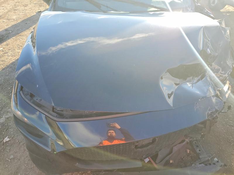 2022 Mazda 3 მანქანა იყიდება აუქციონზე, vin: JM1BPAKL6N1513028, აუქციონის ნომერი: 73526565