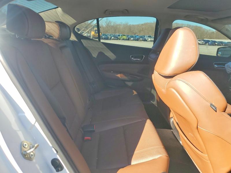 Продажа на аукционе авто 2019 Acura Tlx Techno, vin: 19UUB2F42KA000579, номер лота: 74001815