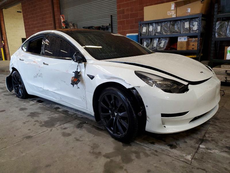 Продажа на аукционе авто 2018 Tesla Model 3, vin: 5YJ3E1EA1JF012375, номер лота: 98594125