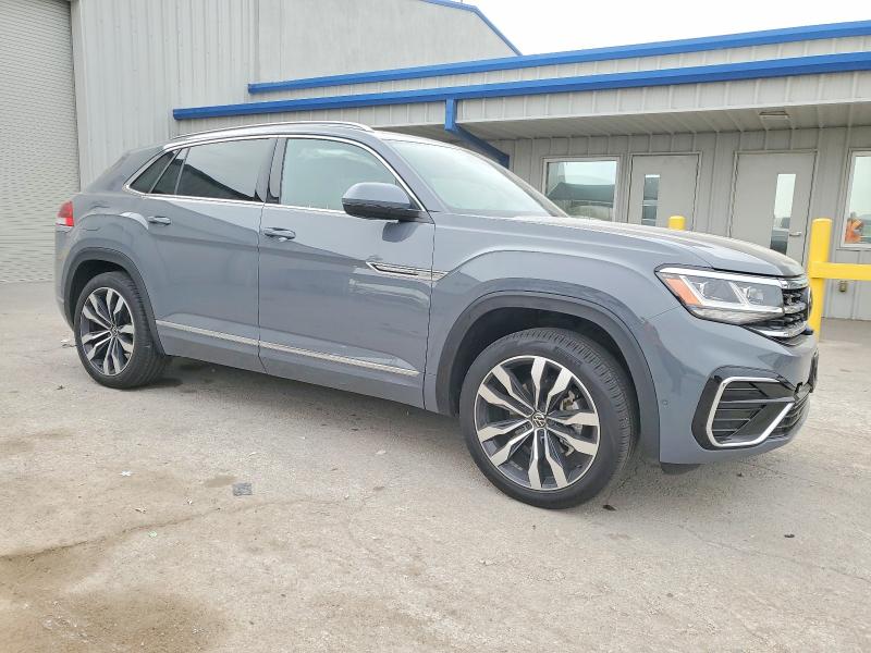99166725 :رقم المزاد ، 1V2FE2CA3NC214979 vin ، 2022 Volkswagen Atlas Cross Sport مزاد بيع
