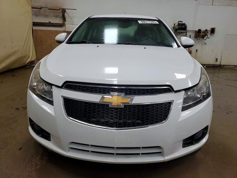 98017365 :رقم المزاد ، 1G1PG5SBXD7165310 vin ، 2013 Chevrolet Cruze مزاد بيع