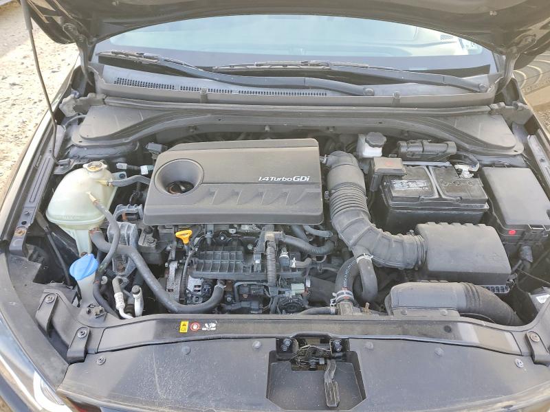 72914065 :رقم المزاد ، 5NPD94LA3HH070884 vin ، 2017 Hyundai Elantra مزاد بيع