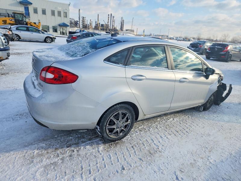 Продажа на аукционе авто 2013 Ford Fiesta Tit, vin: 3FADP4CJ4DM206200, номер лота: 74112445