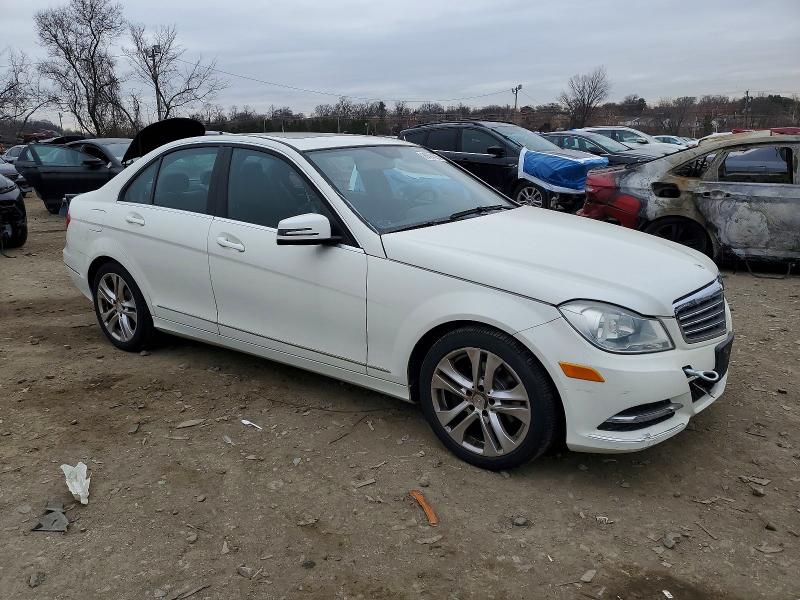 Продаж на аукціоні авто 2012 Mercedes-benz C, vin: WDDGF8BB2CA633114, номер лоту: 98894315