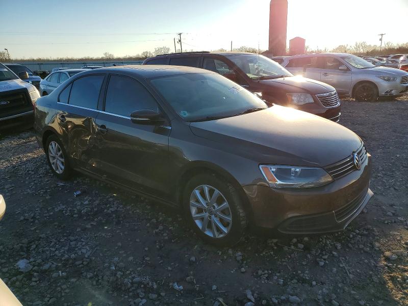74762665 :رقم المزاد ، 3VWD07AJ9EM379664 vin ، 2014 Volkswagen Jetta مزاد بيع