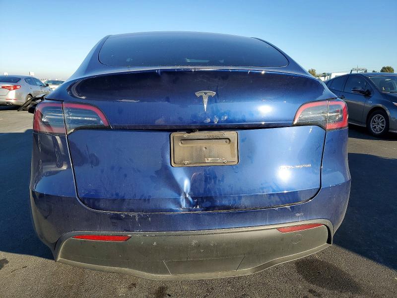 Продажа на аукционе авто 2023 Tesla Model Y, vin: 7SAYGDEE6PF925729, номер лота: 72788985