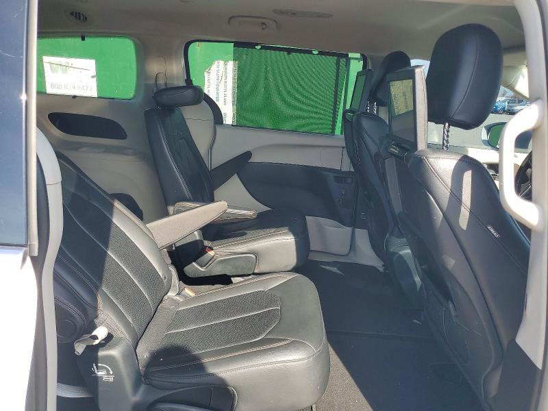 99868305 :رقم المزاد ، 2C4RC1EG7HR669457 vin ، 2017 Chrysler Pacifica مزاد بيع