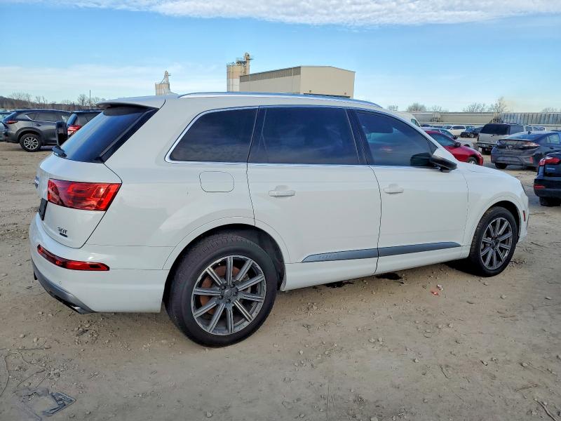 2018 Audi Q7 Prestig მანქანა იყიდება აუქციონზე, vin: WA1VAAF76JD012039, აუქციონის ნომერი: 98979315