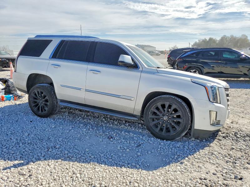 99711435 :رقم المزاد ، 1GYS3BKJ7LR222630 vin ، 2020 Cadillac Escalade L مزاد بيع