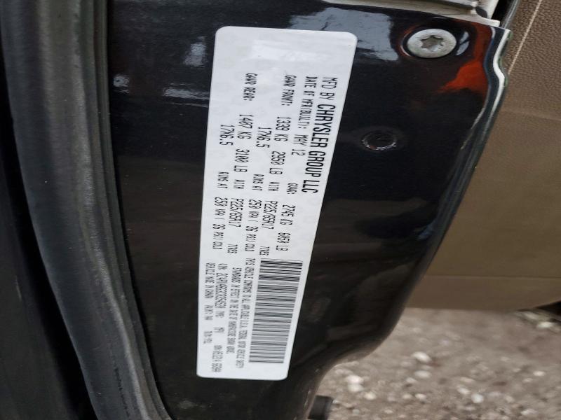 2012 Volkswagen Routan მანქანა იყიდება აუქციონზე, vin: 2C4RVABG3CR354520, აუქციონის ნომერი: 72989015