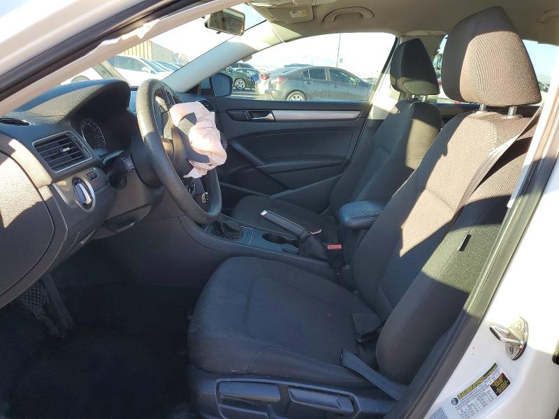 Продажа на аукционе авто 2015 Volkswagen Passat, vin: 1VWAT7A34FC016719, номер лота: 72401275