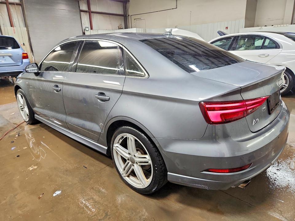 2017 Audi A3 მანქანა იყიდება აუქციონზე, vin: WAUJ8GFF8H1060385, აუქციონის ნომერი: 75218965