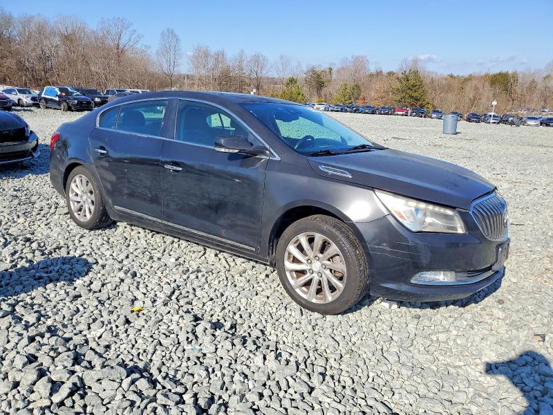 99114145 :رقم المزاد ، 1G4GF5G37FF229951 vin ، 2015 Buick Lacrosse مزاد بيع
