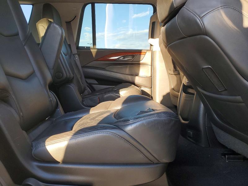 73516265 :رقم المزاد ، 1GYS3CKJ6HR385654 vin ، 2017 Cadillac Escalade مزاد بيع