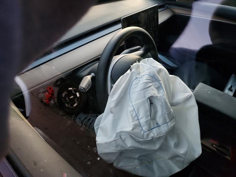 Продажа на аукционе авто 2022 Tesla Model 3, vin: 5YJ3E1EB0NF323004, номер лота: 97055965