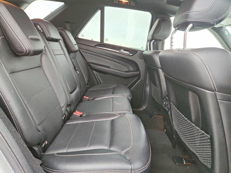 2015 Mercedes-benz Ml მანქანა იყიდება აუქციონზე, vin: 4JGDA2EB3FA562333, აუქციონის ნომერი: 72121045