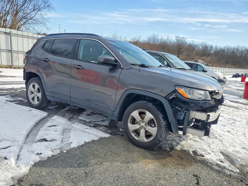 98085435 :رقم المزاد ، 3C4NJDBB8MT576484 vin ، 2021 Jeep Compass مزاد بيع
