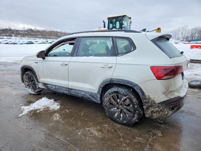 Продаж на аукціоні авто 2022 Volkswagen Taos, vin: 3VVAX7B29NM079472, номер лоту: 74620945