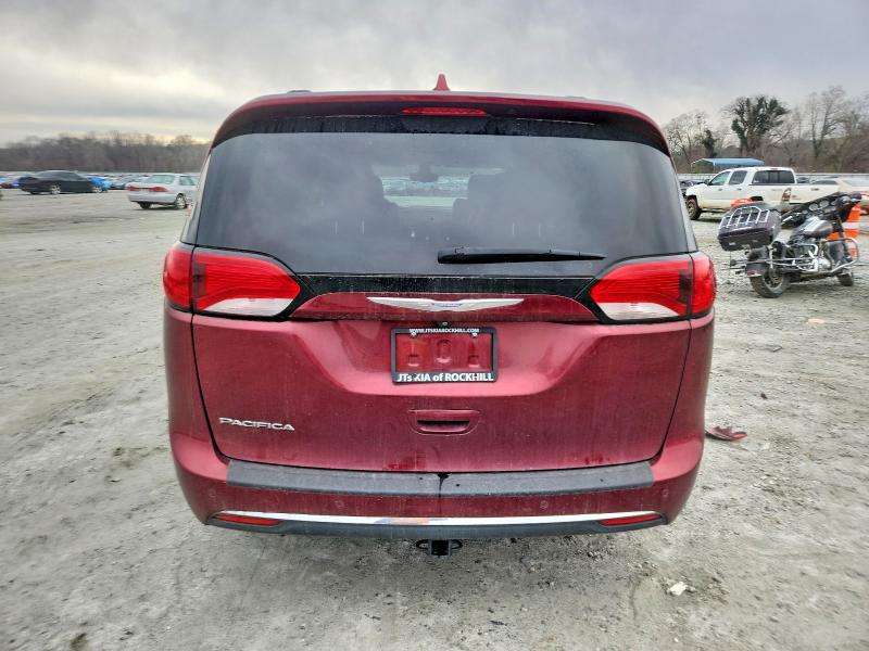 72677365 :رقم المزاد ، 2C4RC1BG0HR739658 vin ، 2017 Chrysler Pacifica مزاد بيع