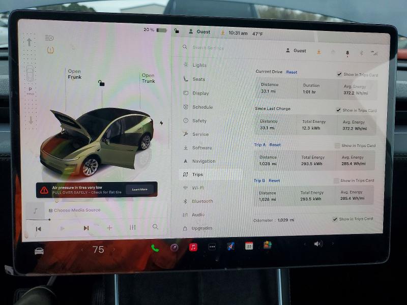 Aukcja sprzedaży 2026 Tesla Model Y, vin: 7SAYGDED5TF537022, numer aukcji: 98027835