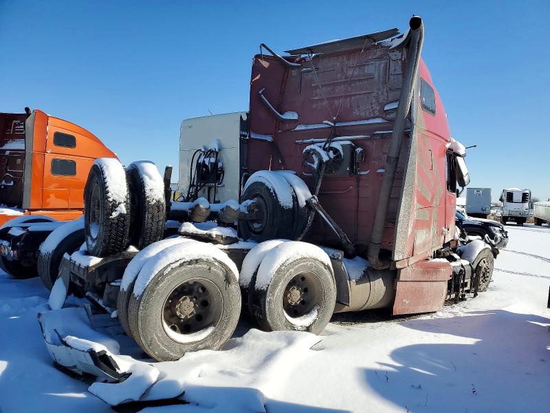 2015 Volvo Vnl მანქანა იყიდება აუქციონზე, vin: 4V4NC9TJ5FN917392, აუქციონის ნომერი: 74793155