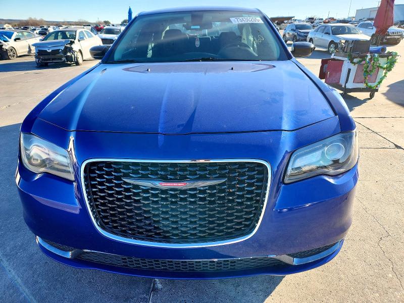 2020 Chrysler 300 მანქანა იყიდება აუქციონზე, vin: 2C3CCAAG2LH115760, აუქციონის ნომერი: 73436205