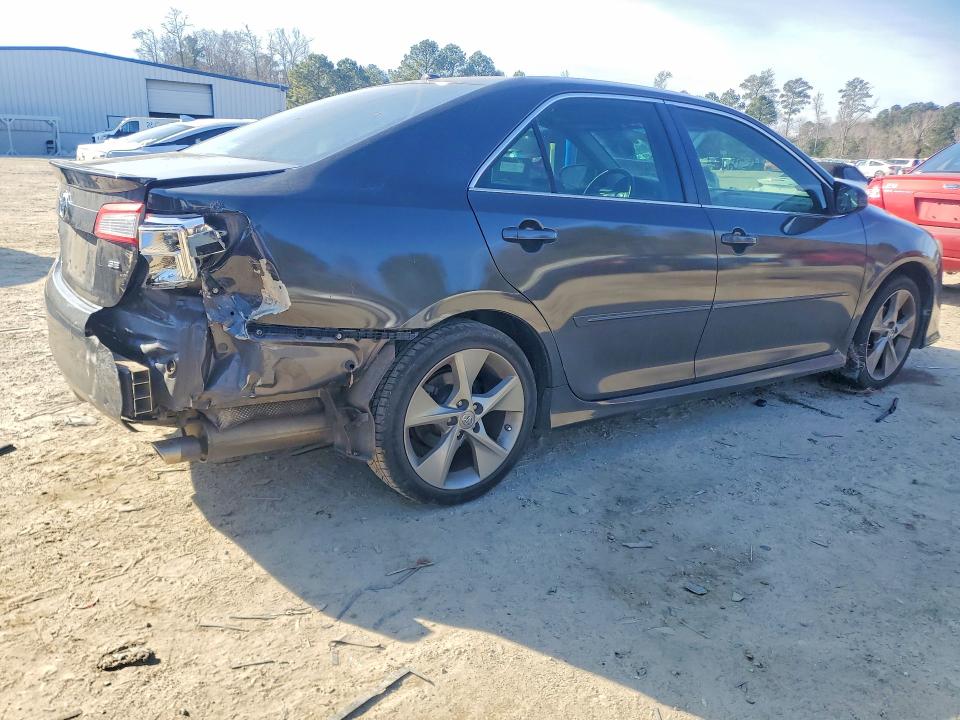2012 Toyota Camry მანქანა იყიდება აუქციონზე, vin: 4T1BK1FK8CU015355, აუქციონის ნომერი: 75380105