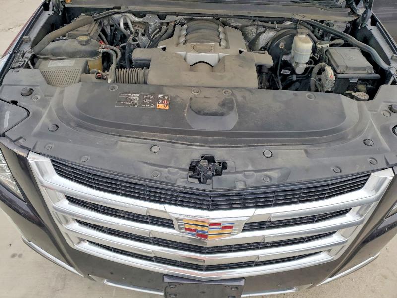 98267615 :رقم المزاد ، 1GYS4CKJ5GR392591 vin ، 2016 Cadillac Escalade مزاد بيع