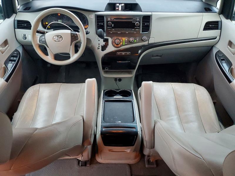 Продаж на аукціоні авто 2011 Toyota Sienna, vin: 5TDKK3DC3BS020252, номер лоту: 97976295