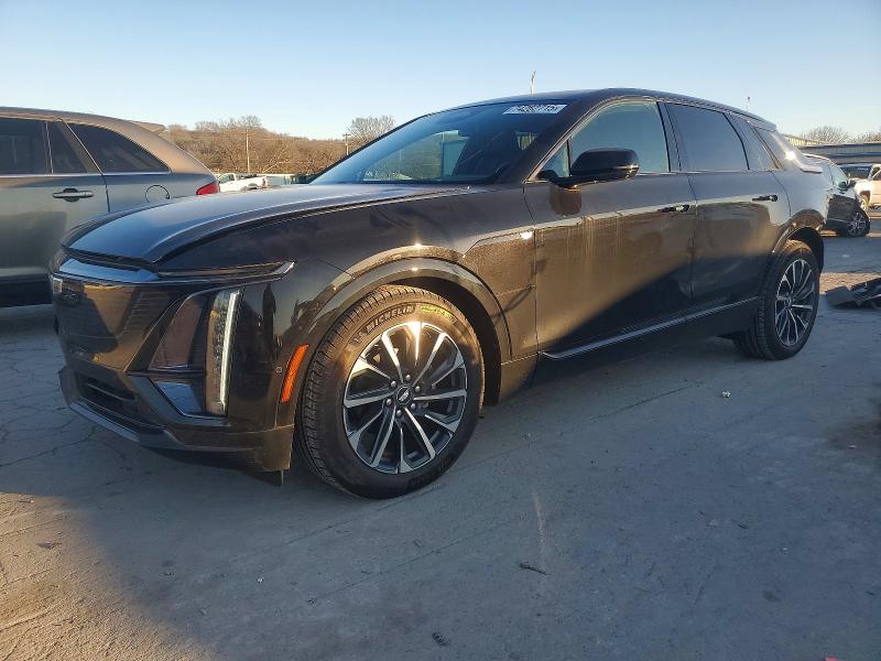 2024 Cadillac Lyriq მანქანა იყიდება აუქციონზე, vin: 1GYKPVRK3RZ137037, აუქციონის ნომერი: 74262715