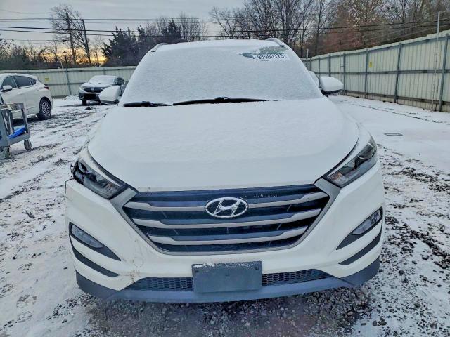 98900175 :رقم المزاد ، KM8J3CA44JU671417 vin ، 2018 Hyundai Tucson مزاد بيع
