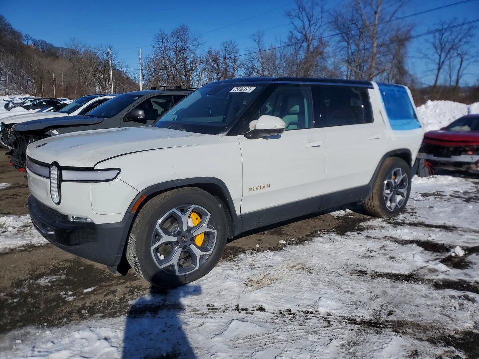 7PDSGABA9RN043969, 2024 Rivian R1s Advent vehicle history