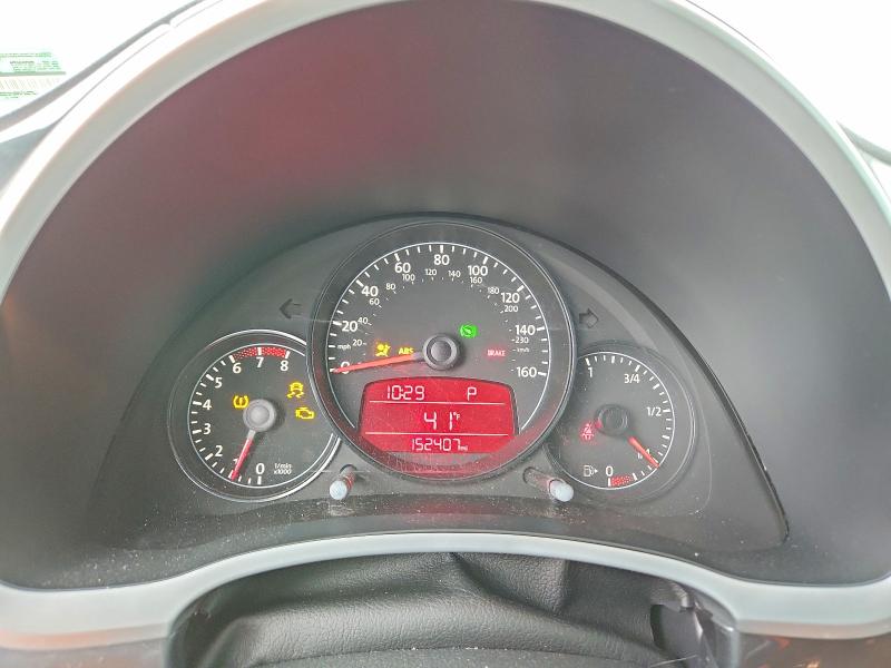 2012 Volkswagen Beetle მანქანა იყიდება აუქციონზე, vin: 3VWJP7AT4CM606675, აუქციონის ნომერი: 73269655